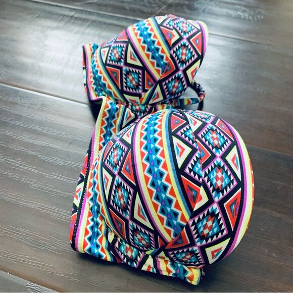 Women's Cute Aztec Tribal Boho Underwire Bandeau Bikini Swim Top | Size: XS-S - Picture 4 of 7